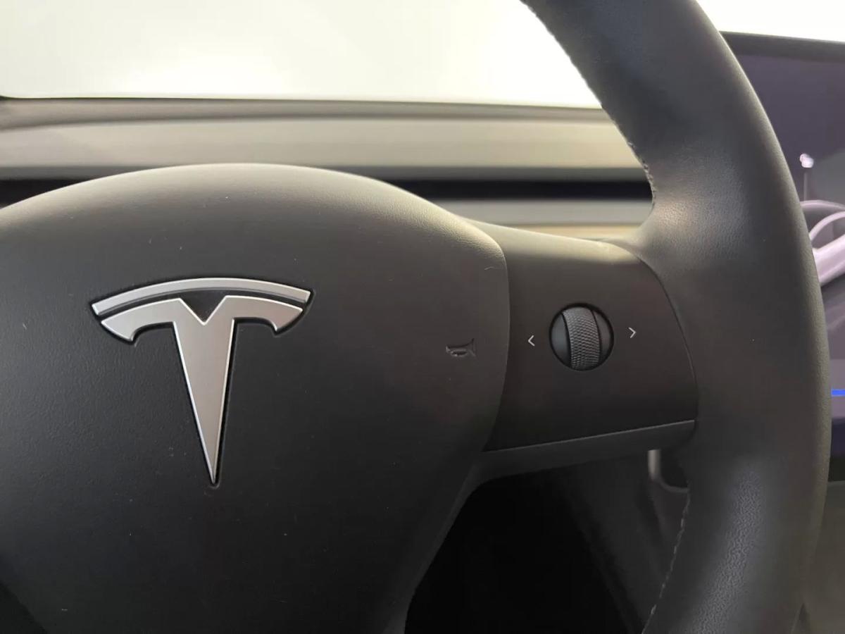 tesla-model-y-2023-eletrico-0cc
