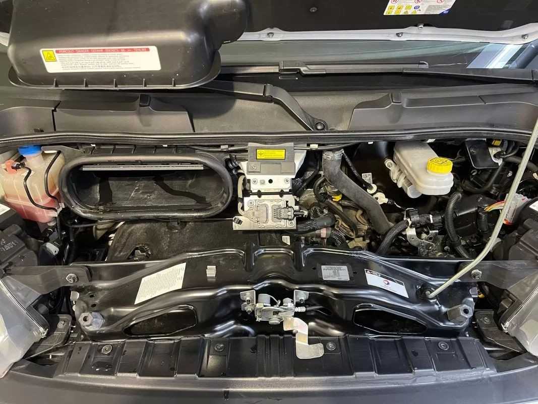 peugeot-boxer-2023-diesel-2179cc
