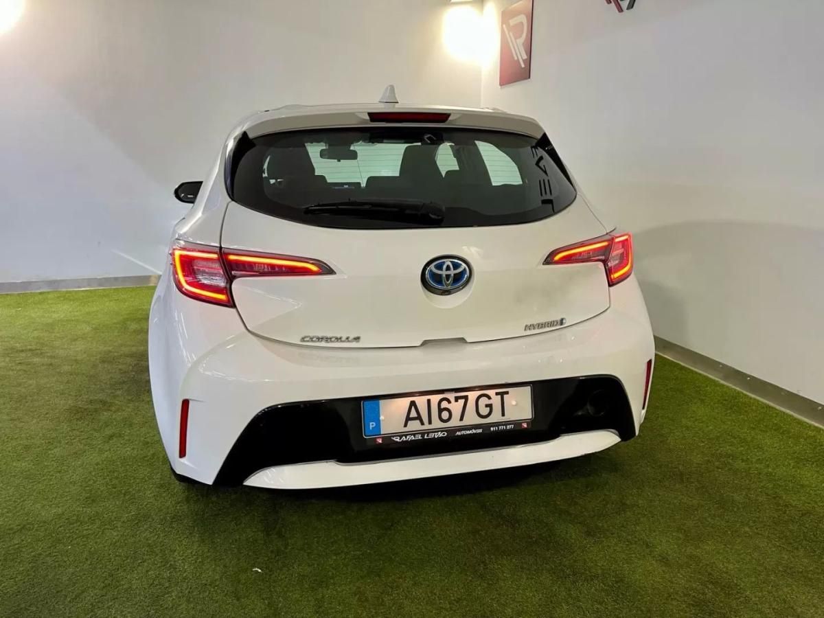 toyota-corolla-2021-hibrido-a-gasolina-1798cc