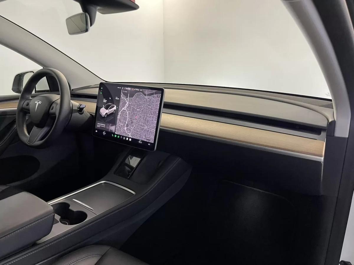 tesla-model-y-2023-eletrico-0cc