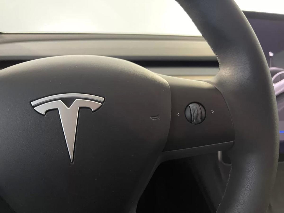 tesla-model-y-2023-eletrico-0cc
