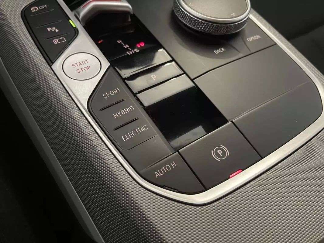 bmw-serie-3-2024-hibrido-1998cc