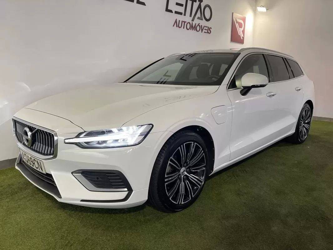 volvo-v60-2022-hibrido-1969cc