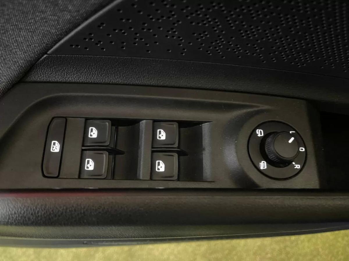skoda-enyaq-2023-eletrico-0cc