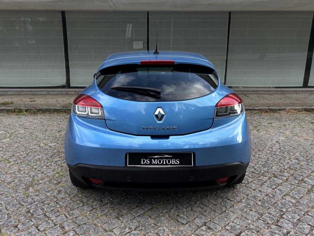 renault-megane-coupe-2013-diesel-1461cc