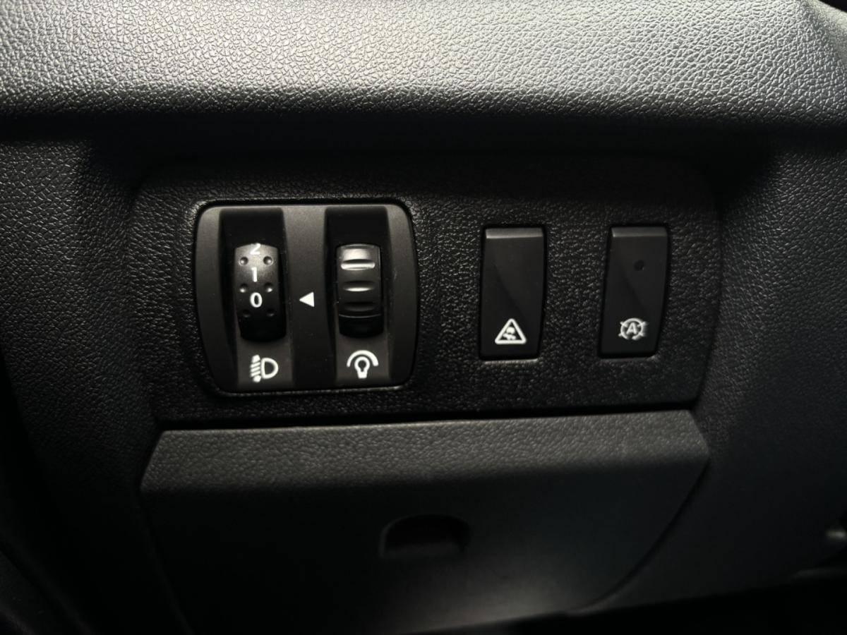 renault-megane-coupe-2013-diesel-1461cc