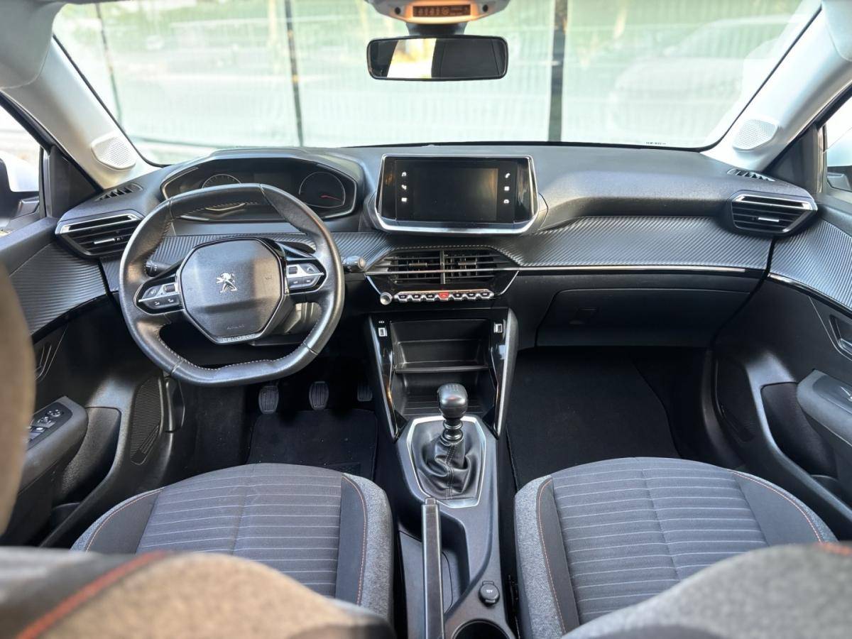 peugeot-208-2020-gasolina-1199cc