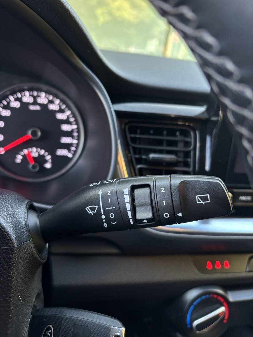 kia-stonic-2021-gasolina-998cc
