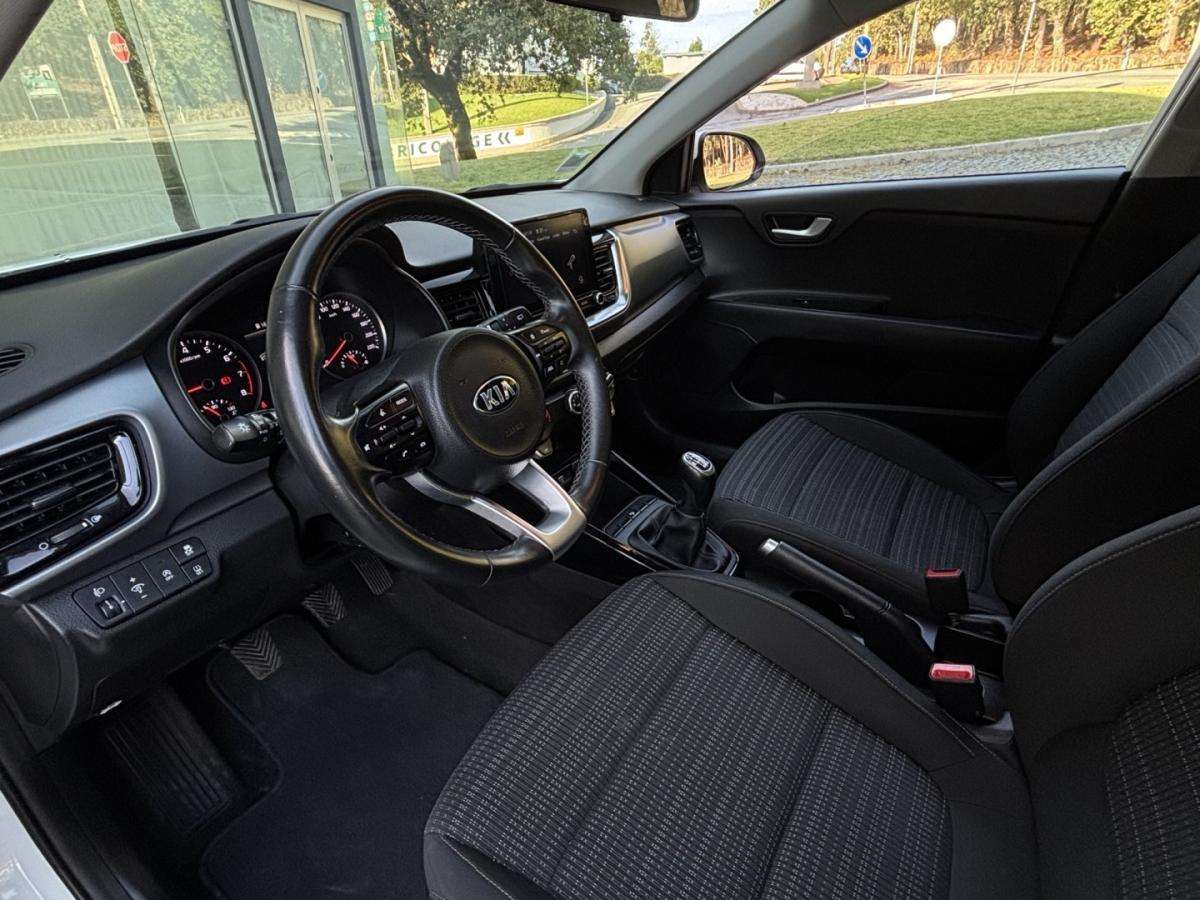 kia-stonic-2021-gasolina-998cc