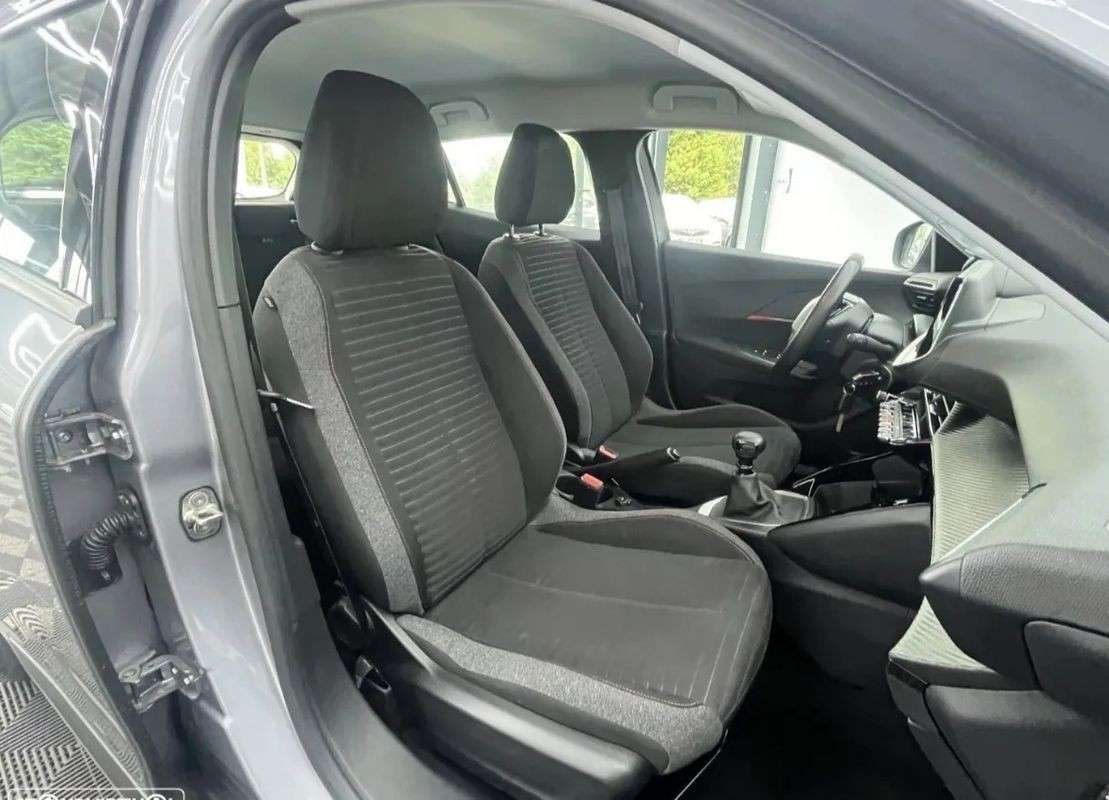 peugeot-2008-2021-gasolina-1199cc