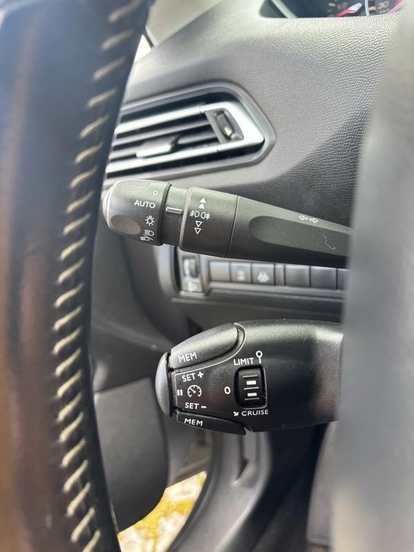 peugeot-308-sw-2018-diesel-1499cc