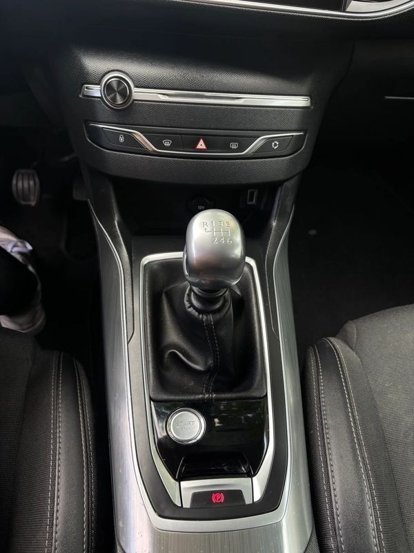 peugeot-308-sw-2018-diesel-1499cc