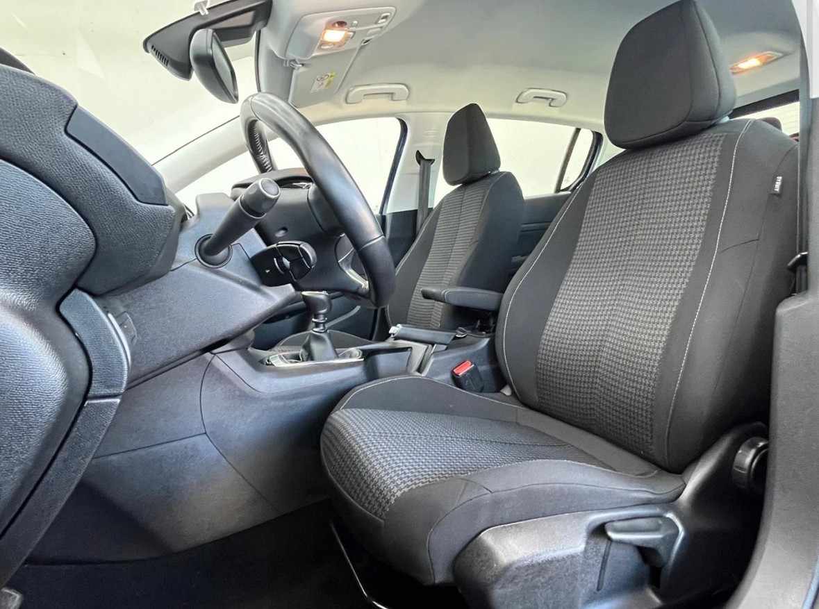 peugeot-308-2018-diesel-1560cc