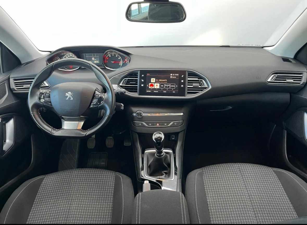 peugeot-308-2018-diesel-1560cc