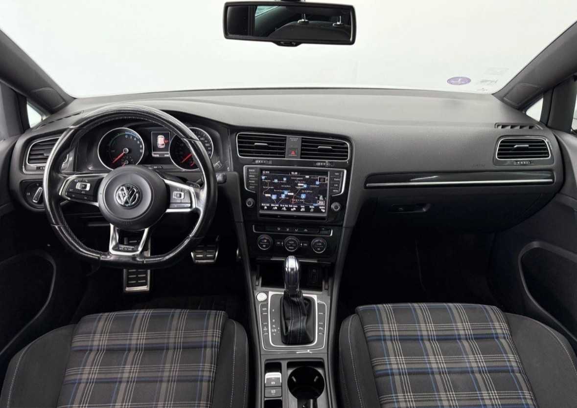 volkswagen-golf-2015-hibrido-1395cc