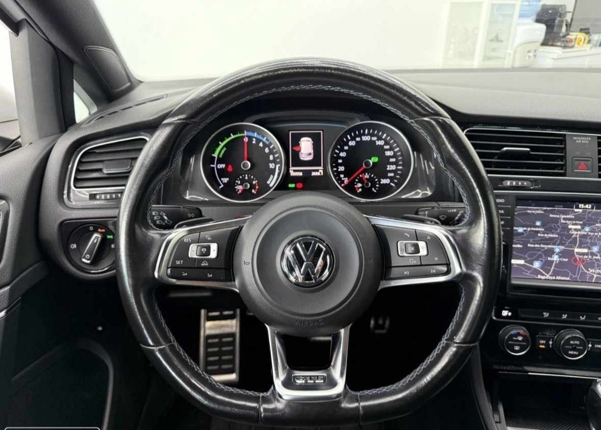 volkswagen-golf-2015-hibrido-1395cc
