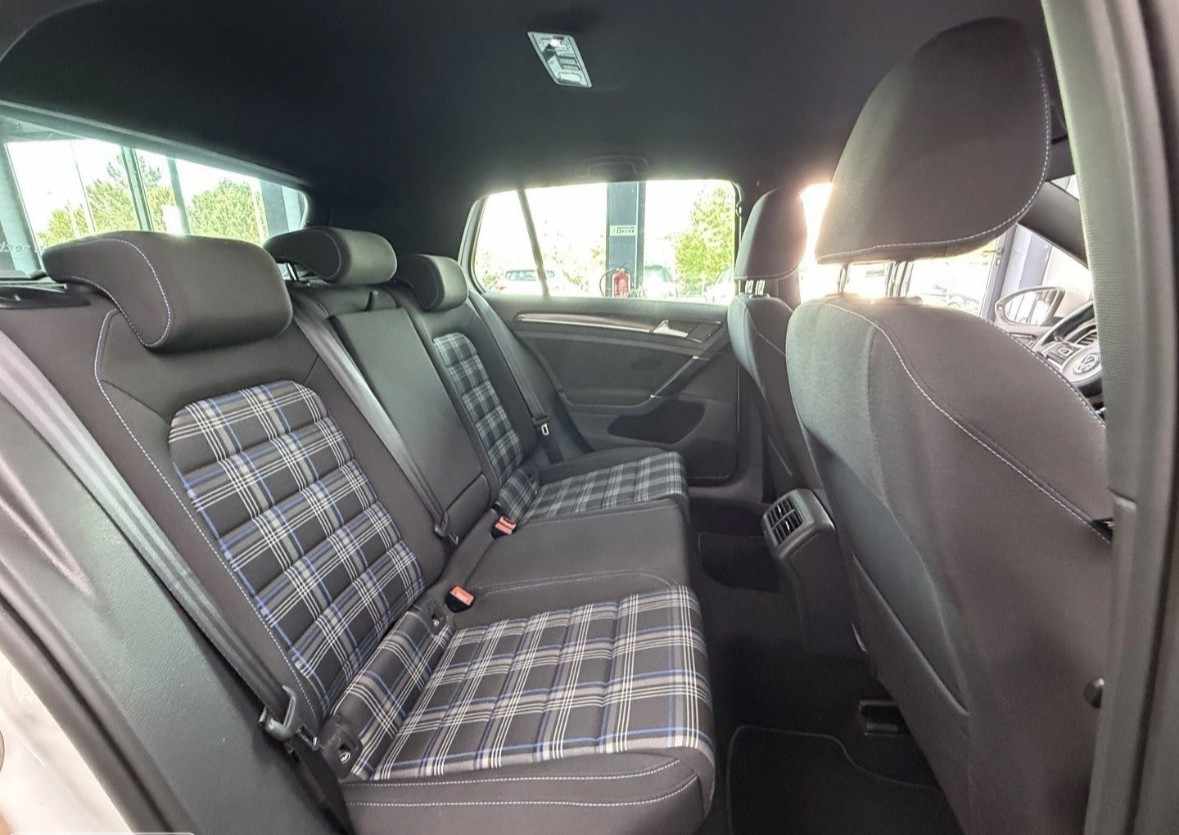 volkswagen-golf-2015-hibrido-1395cc