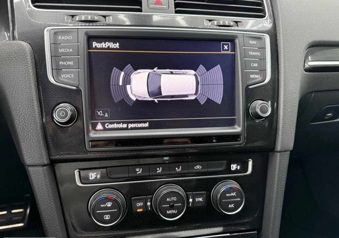 volkswagen-golf-2015-hibrido-1395cc