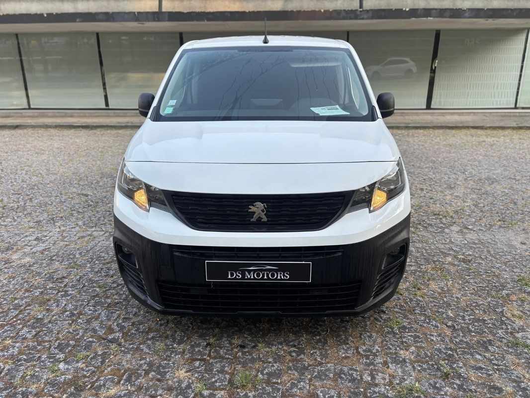 peugeot-partner-2019-diesel-1560cc