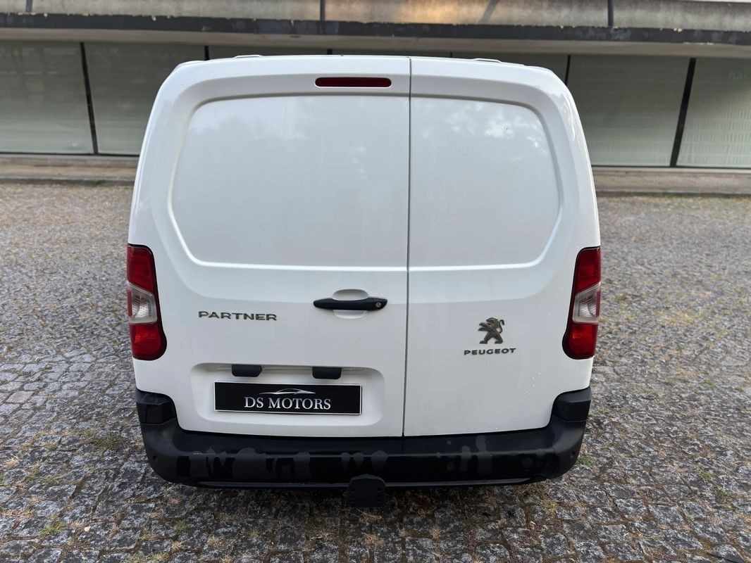 peugeot-partner-2019-diesel-1560cc