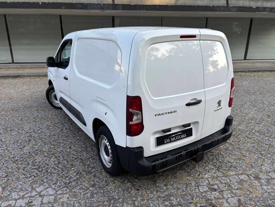 peugeot-partner-2019-diesel-1560cc