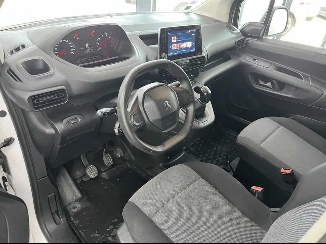 peugeot-partner-2019-diesel-1560cc