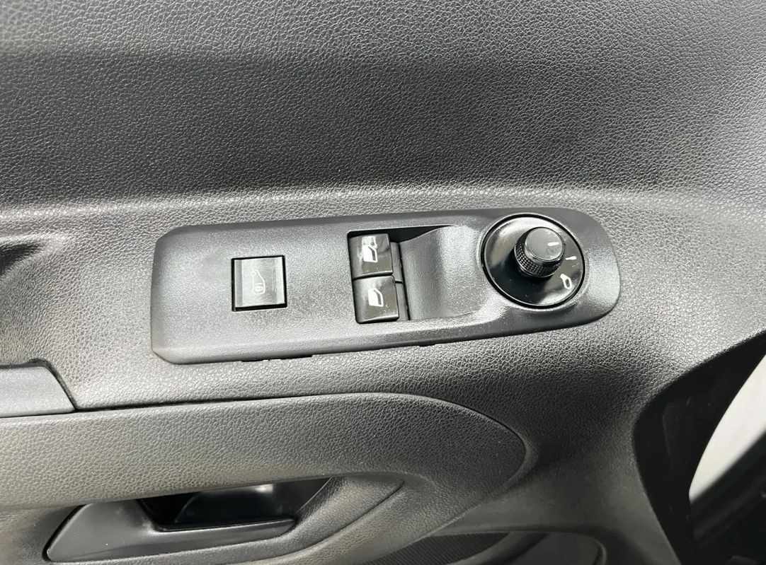 peugeot-partner-2019-diesel-1560cc
