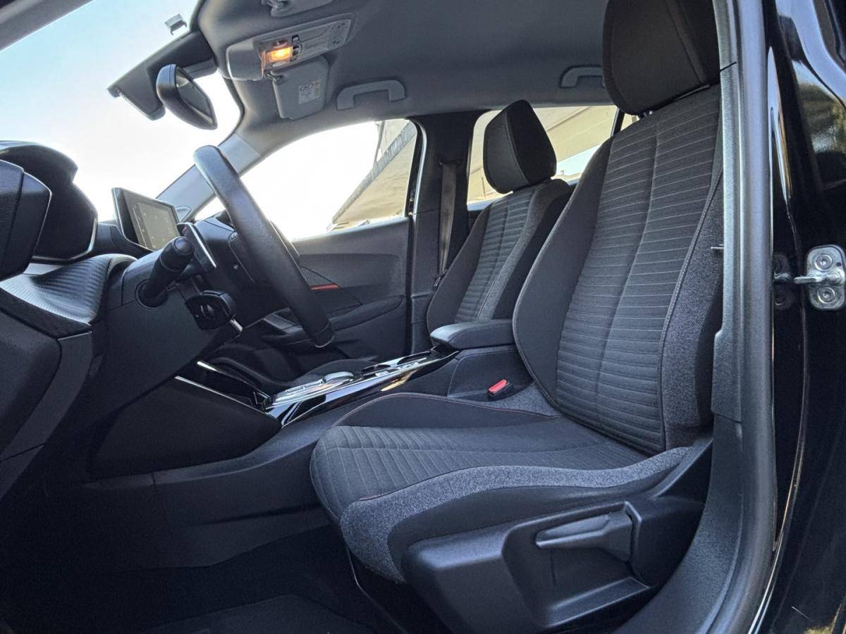 peugeot-2008-2022-gasolina-1199cc