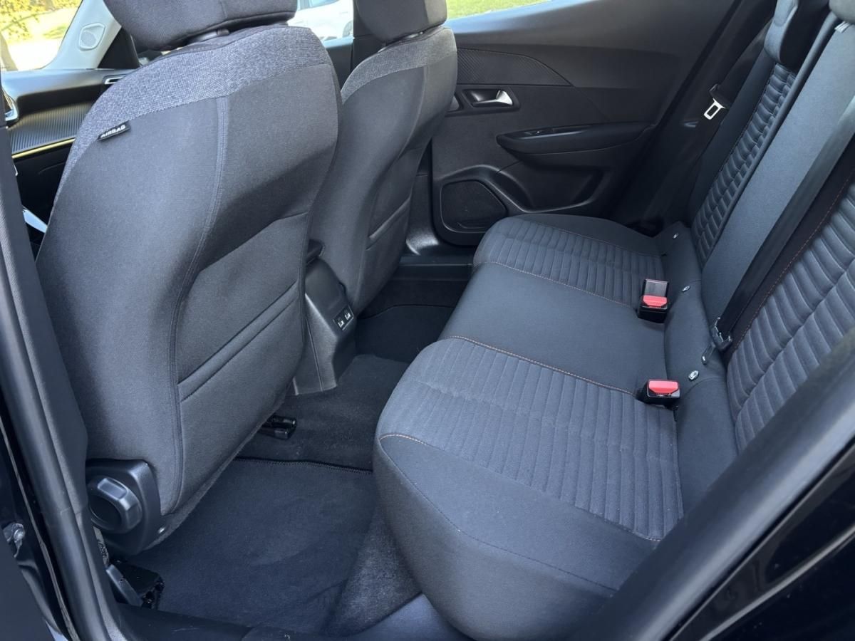 peugeot-2008-2022-gasolina-1199cc