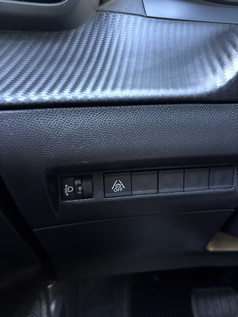 peugeot-2008-2022-gasolina-1199cc