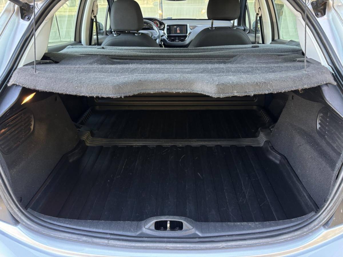 peugeot-208-2015-diesel-1560cc