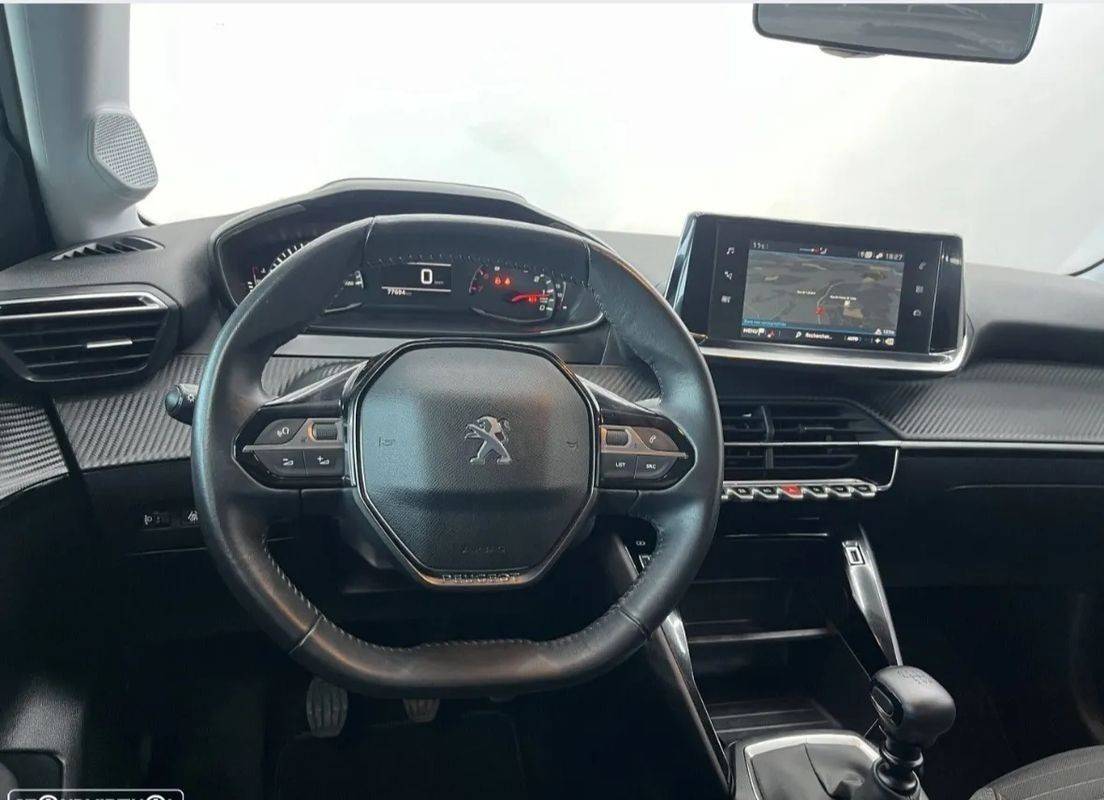 peugeot-208-2020-gasolina-1199cc