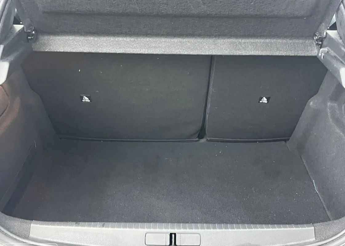 peugeot-208-2020-gasolina-1199cc