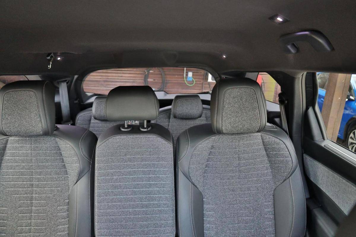 peugeot-5008-2025-gasolina-1199cc