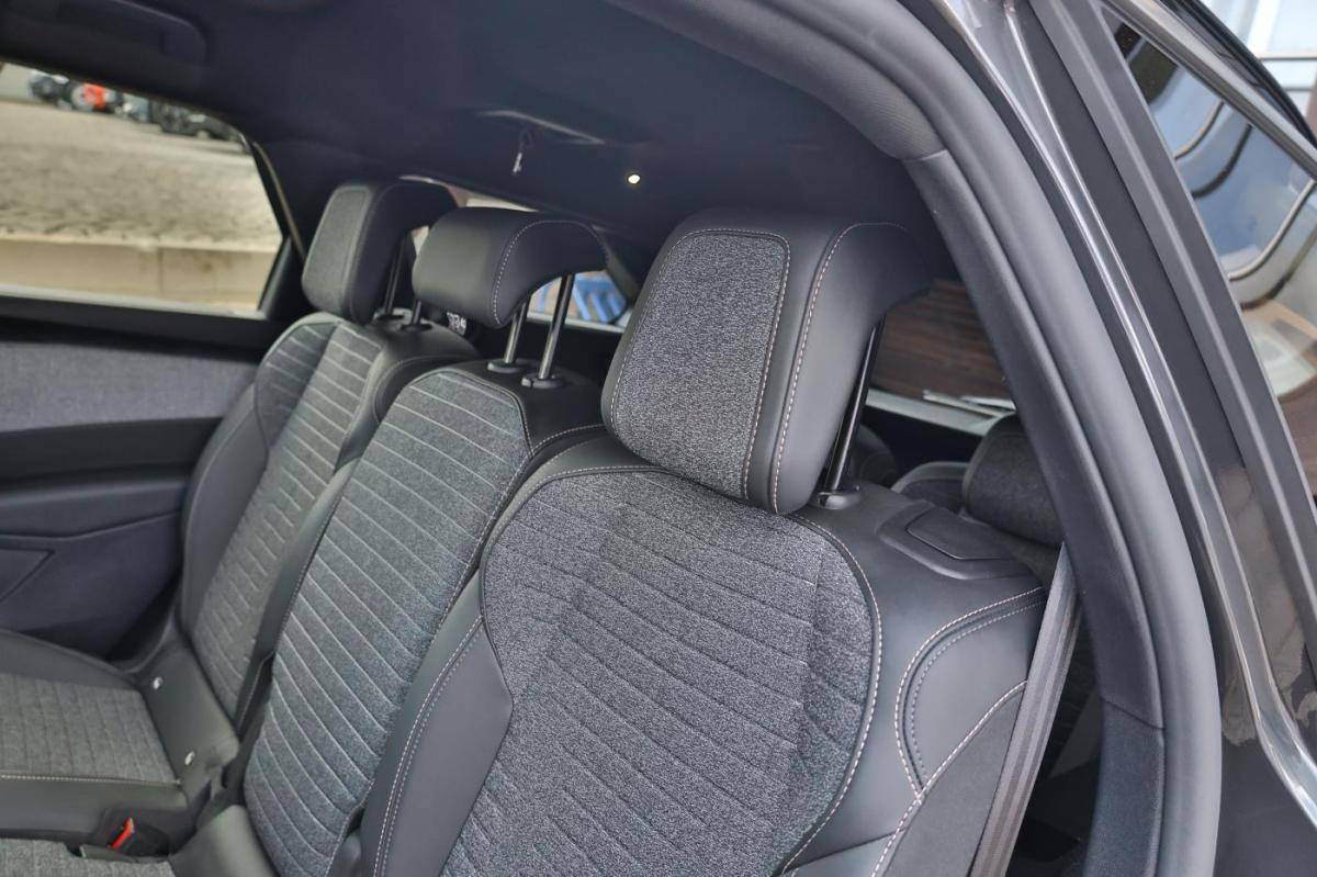peugeot-5008-2025-gasolina-1199cc