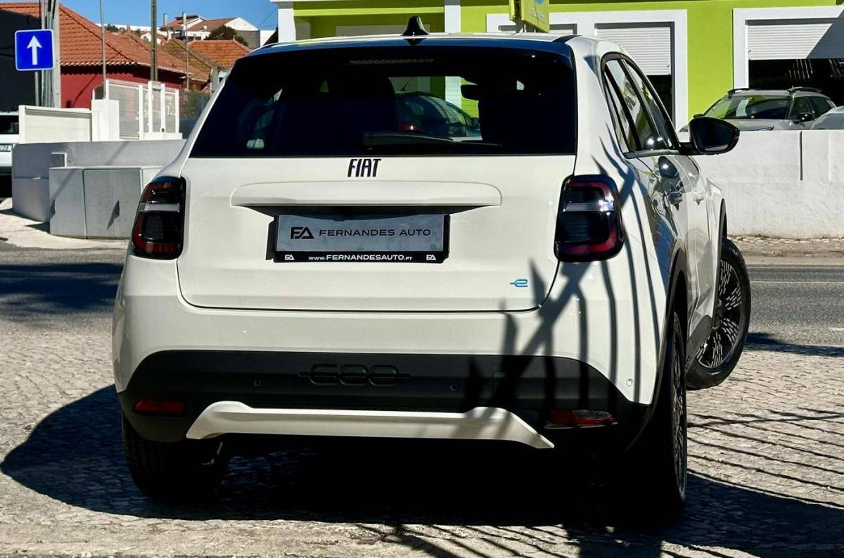 fiat-600-2026-eletrico-1199cc