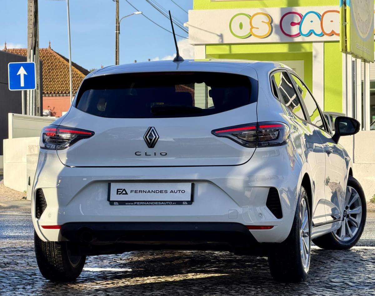 renault-clio-2024-gasolina-999cc
