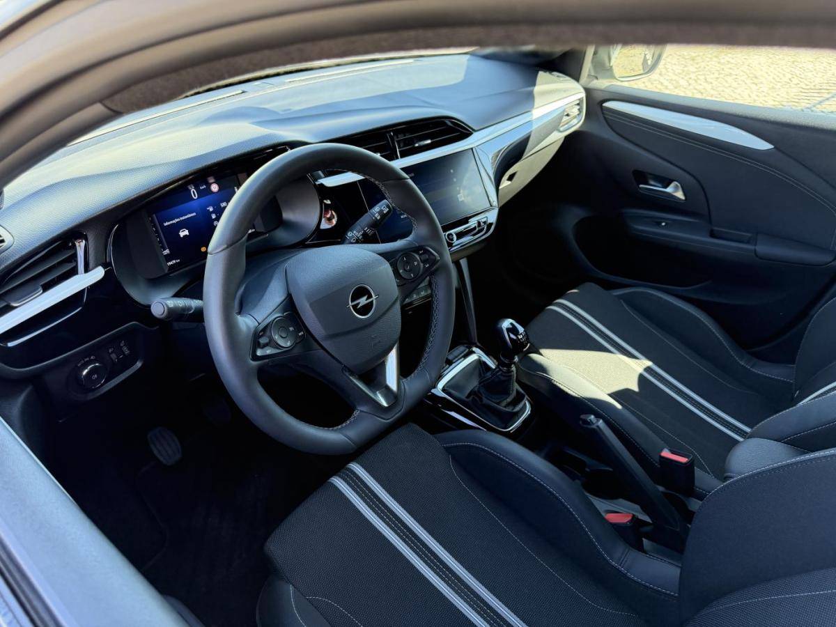 opel-corsa-2025-gasolina-1199cc