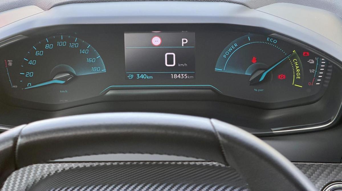 peugeot-e-208-2023-eletrico-0cc