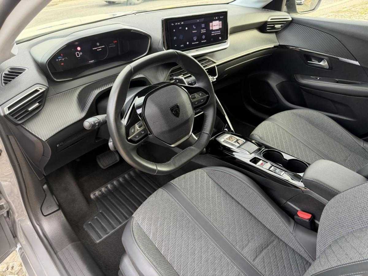 peugeot-208-2025-hibrido-a-gasolina-1199cc