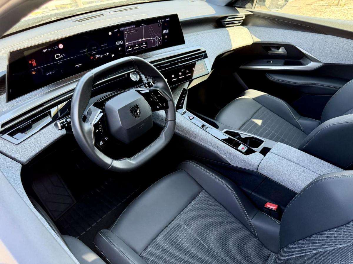 peugeot-5008-2024-gasolina-1199cc