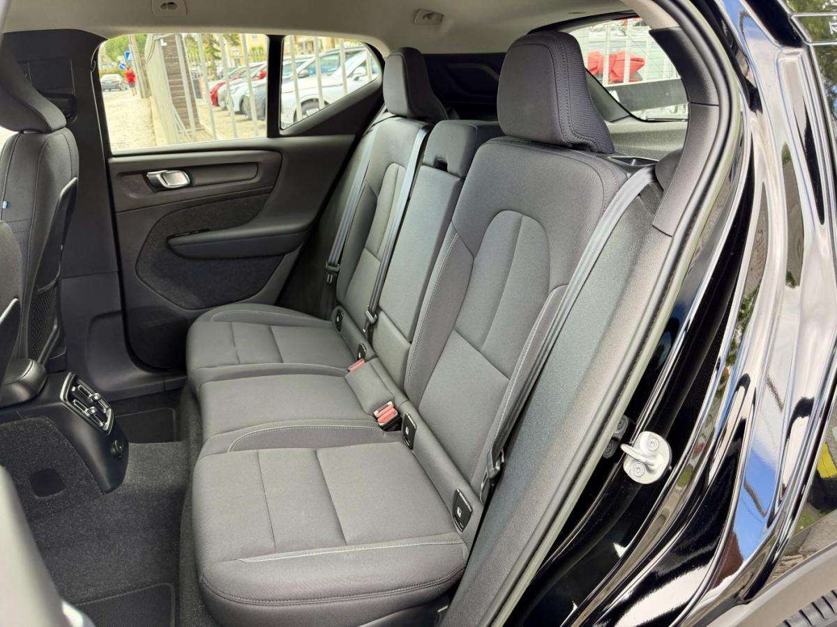 volvo-xc40-2022-hibrido-a-gasolina-1477cc