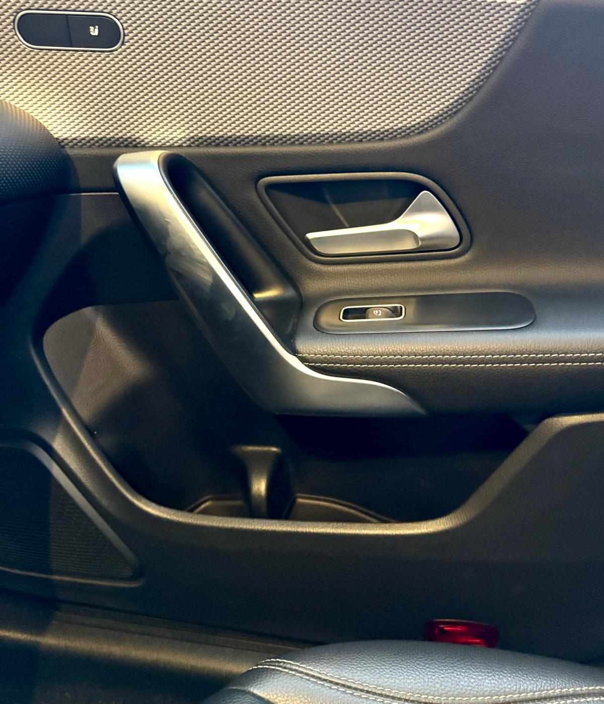 mercedes-benz-cla-2022-hibrido-a-gasolina-1332cc