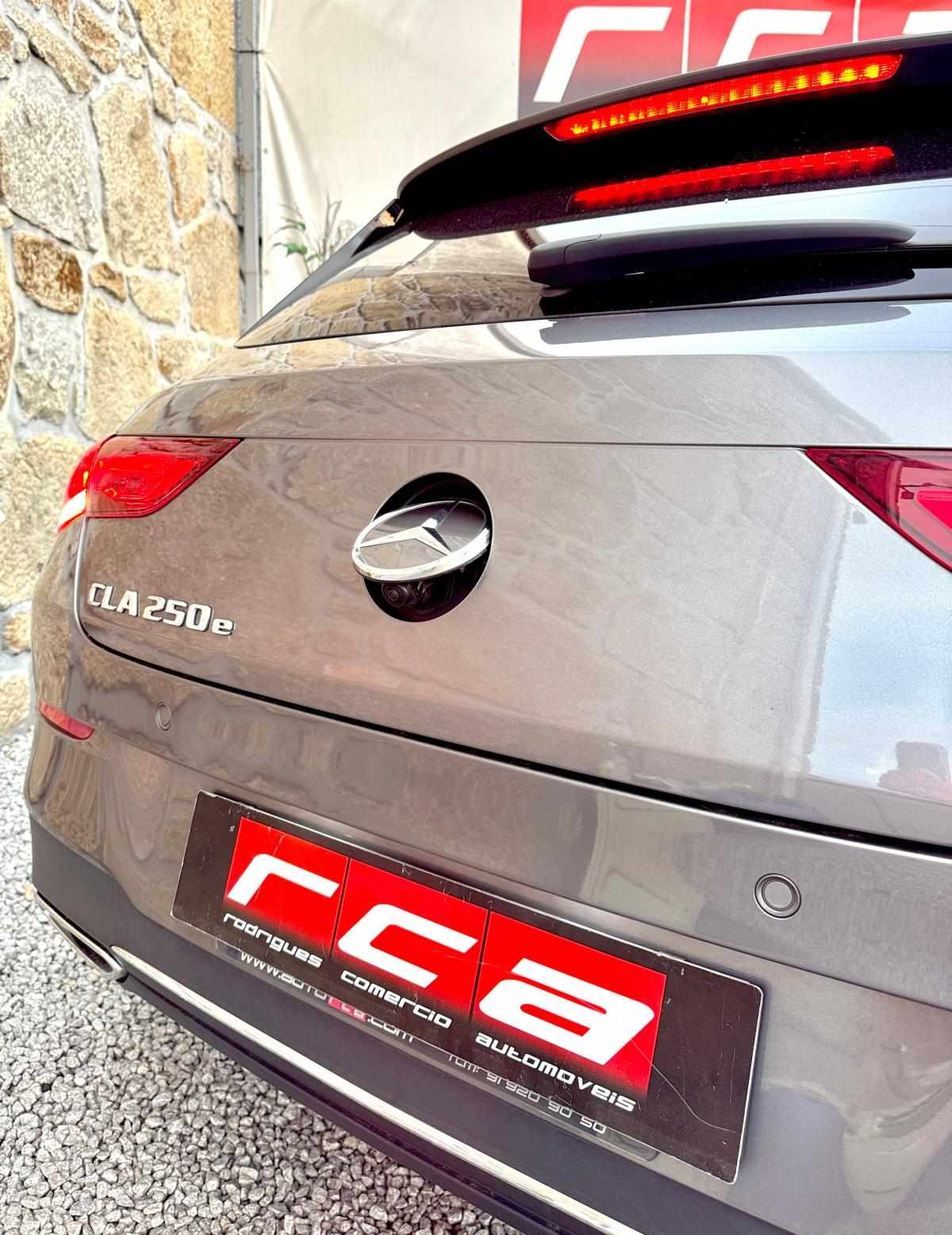 mercedes-benz-cla-2022-hibrido-a-gasolina-1332cc