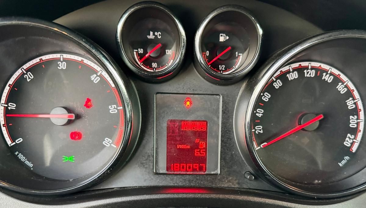 opel-meriva-2011-diesel-1248cc