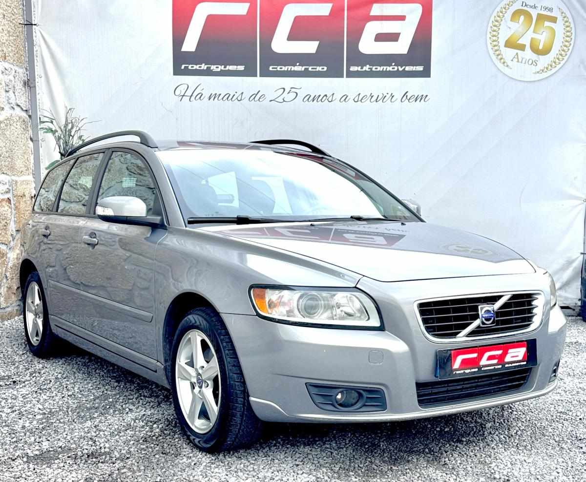 volvo-v50-2009-diesel-1560cc