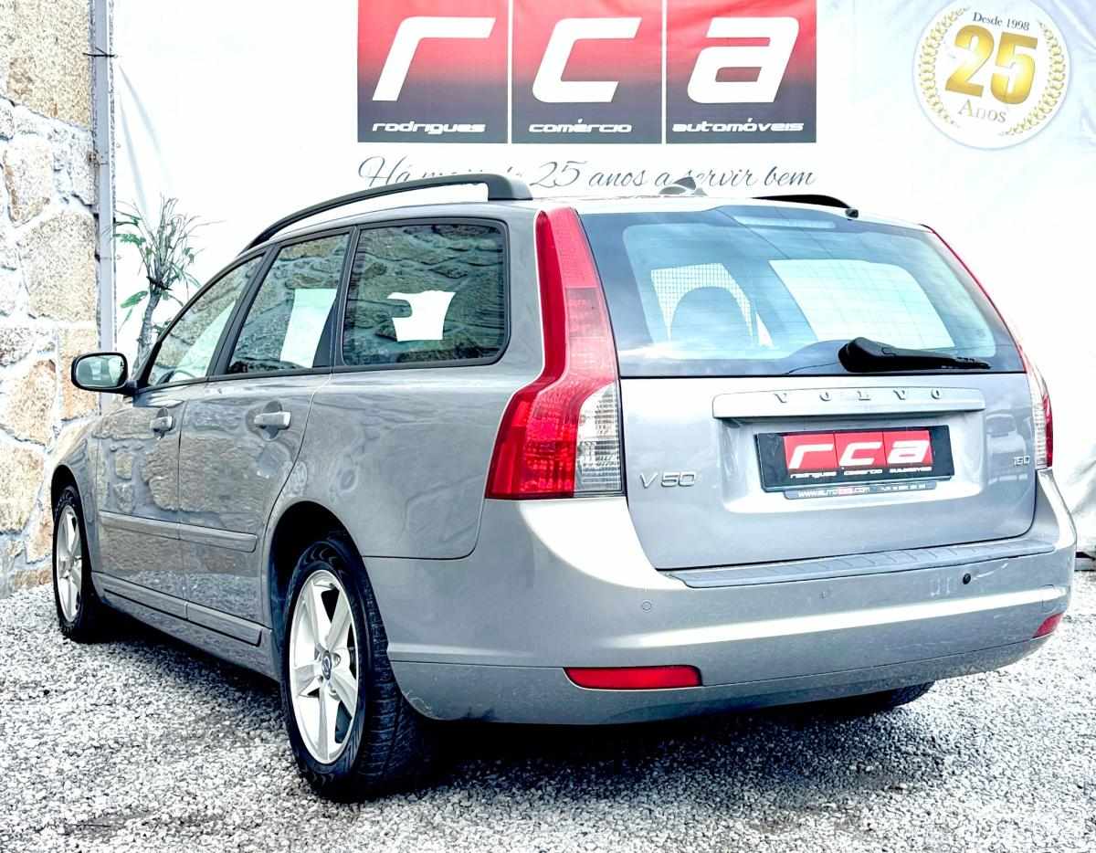 volvo-v50-2009-diesel-1560cc