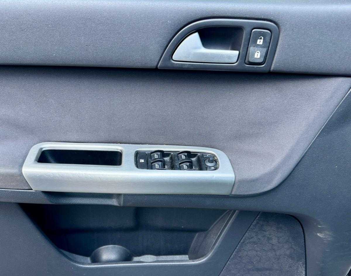 volvo-v50-2009-diesel-1560cc