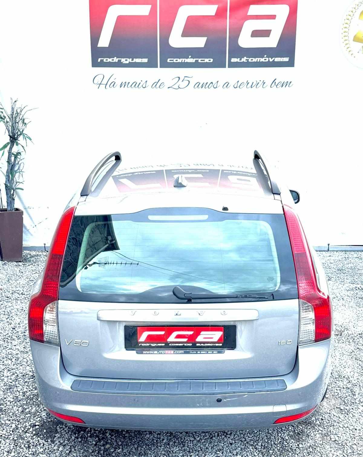 volvo-v50-2009-diesel-1560cc