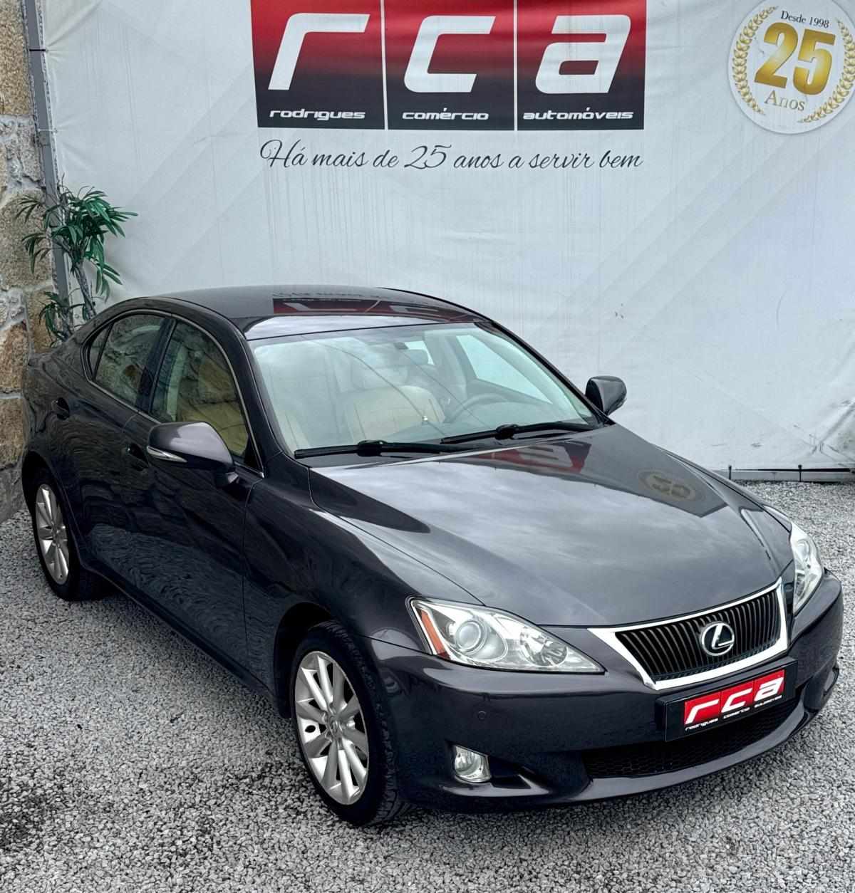 lexus-is-2009-diesel-2231cc